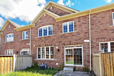 Photo 28 at 4 Sand Hill Mews, Patterson, Vaughan
