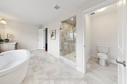 Photo 23 at 79 Silk Twist Drive, Holland Landing, East Gwillimbury