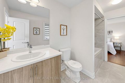 Photo 26 at 79 Silk Twist Drive, Holland Landing, East Gwillimbury