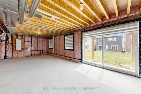 Photo 34 at 79 Silk Twist Drive, Holland Landing, East Gwillimbury