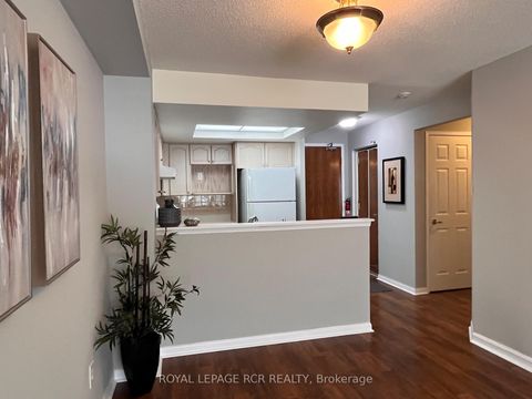 Photo 10 at 212 - 900 Bogart Mill Trail, College Manor, Newmarket