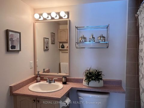 Photo 16 at 212 - 900 Bogart Mill Trail, College Manor, Newmarket