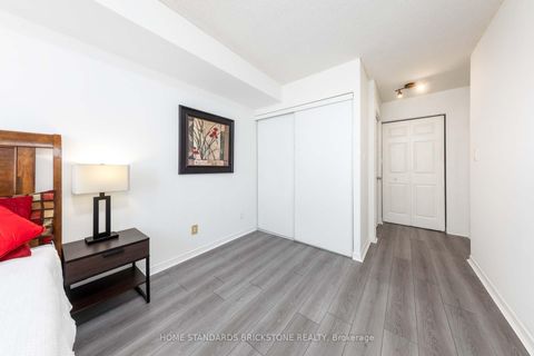 Photo 7 at 909 - 35 Empress Avenue, Willowdale East, Toronto