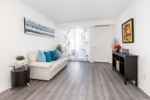 Photo 12 at 909 - 35 Empress Avenue, Willowdale East, Toronto