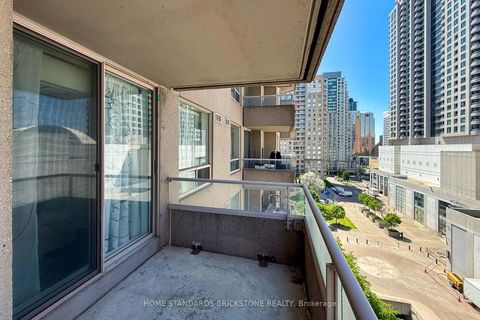 Photo 22 at 909 - 35 Empress Avenue, Willowdale East, Toronto
