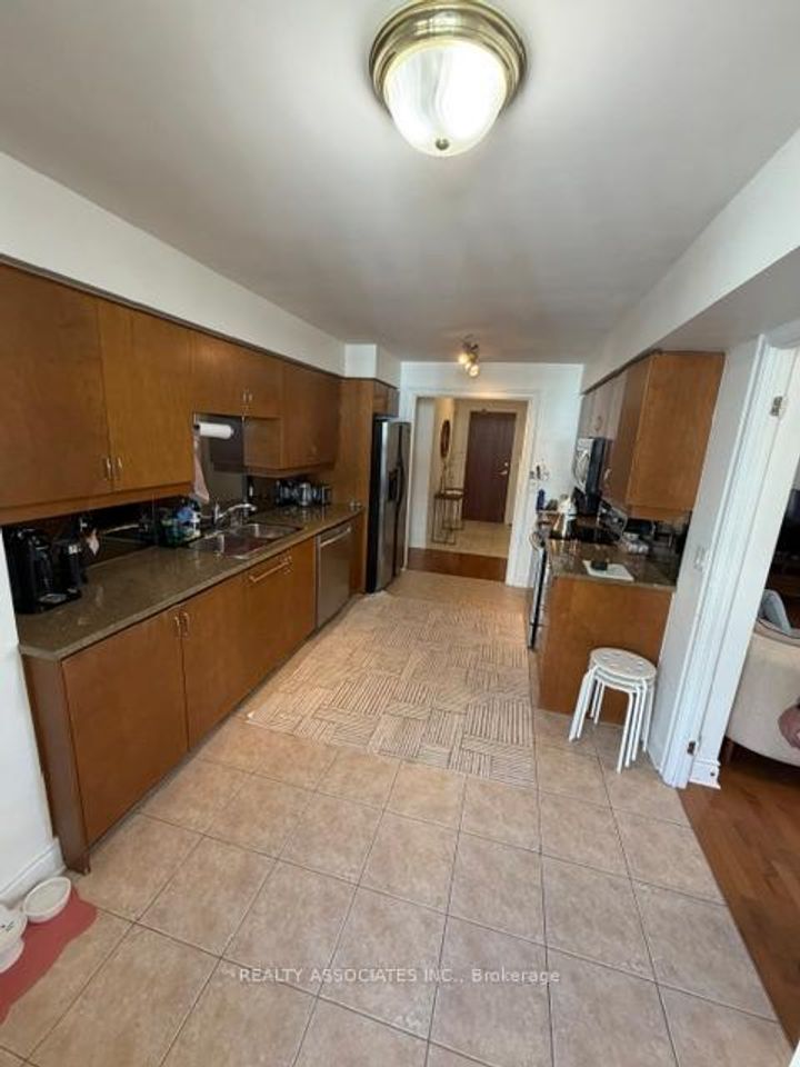 Photo 14 at 506 - 18 Kenaston Gardens NE, Bayview Village, Toronto