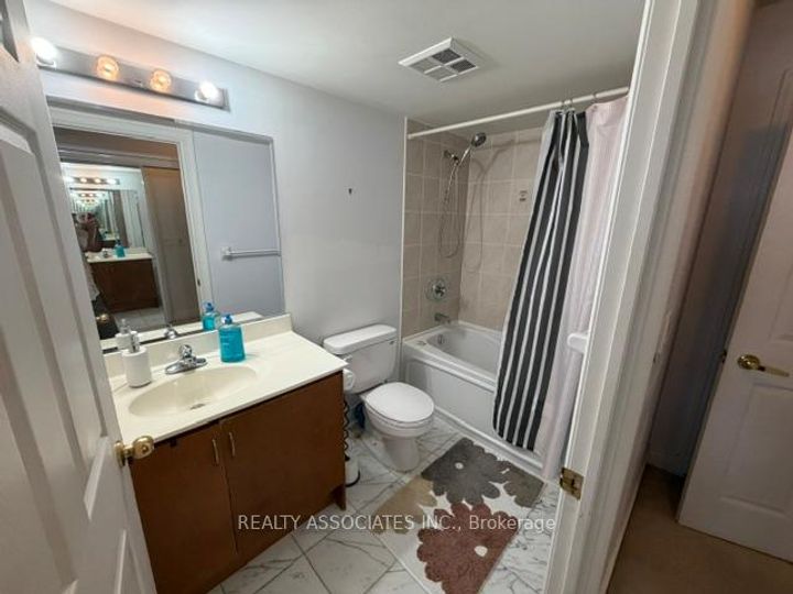 Photo 23 at 506 - 18 Kenaston Gardens NE, Bayview Village, Toronto