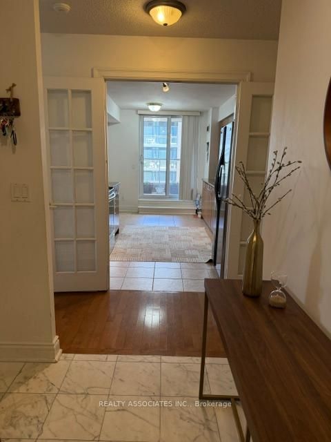 Photo 4 at 506 - 18 Kenaston Gardens NE, Bayview Village, Toronto
