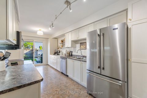 Photo 6 at 97 Crittenden Drive, Keswick South, Georgina