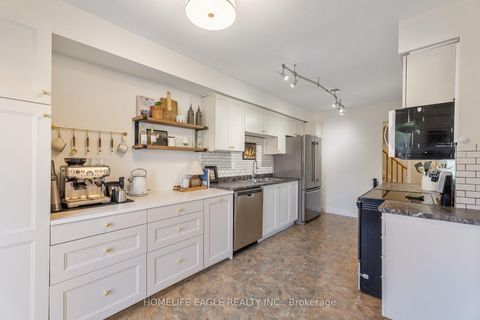 Photo 7 at 97 Crittenden Drive, Keswick South, Georgina
