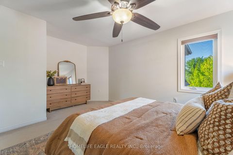 Photo 13 at 97 Crittenden Drive, Keswick South, Georgina