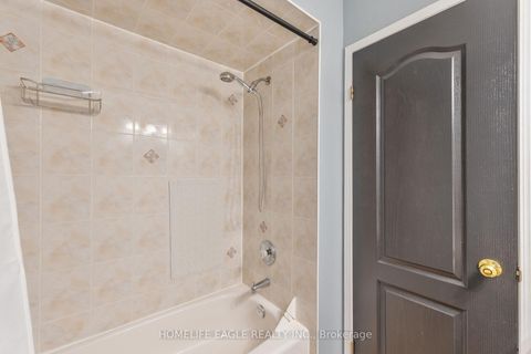 Photo 19 at 97 Crittenden Drive, Keswick South, Georgina