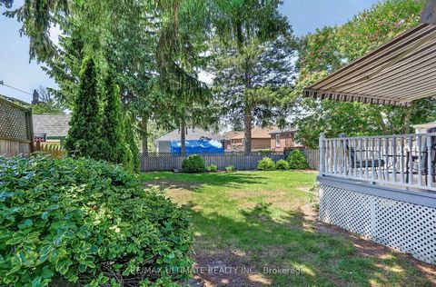 Photo 47 at 20 Corinne Crescent, Ionview, Toronto