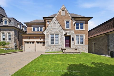 Photo 1 at 35 Annsleywood Court, Kleinburg, Vaughan