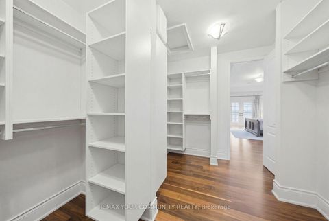 Photo 33 at 35 Annsleywood Court, Kleinburg, Vaughan