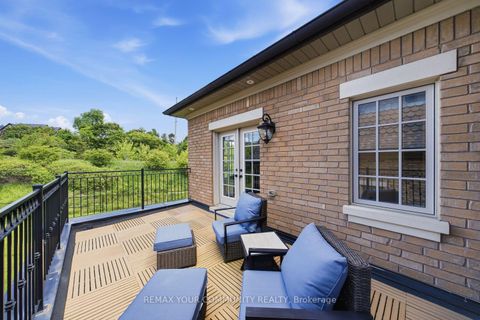 Photo 41 at 35 Annsleywood Court, Kleinburg, Vaughan