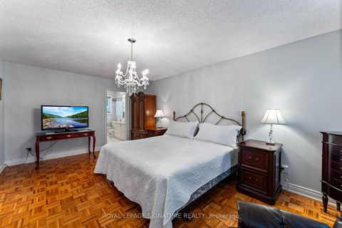 Photo 22 at 74 Willis Road, East Woodbridge, Vaughan