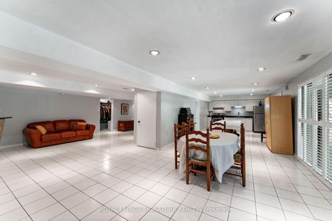 Photo 34 at 74 Willis Road, East Woodbridge, Vaughan