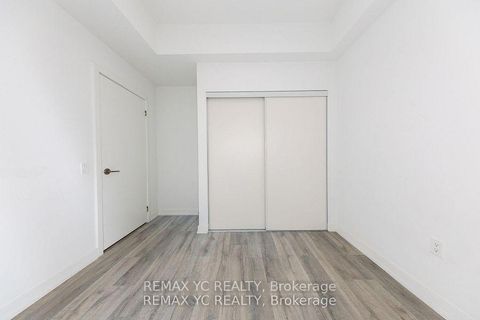 Photo 15 at 835 - 7 Golden Lion Heights N, Newtonbrook East, Toronto