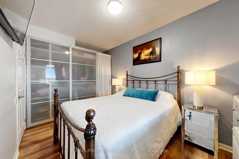 Photo 11 at 913 - 1600 Keele Street, Eglinton West, Toronto