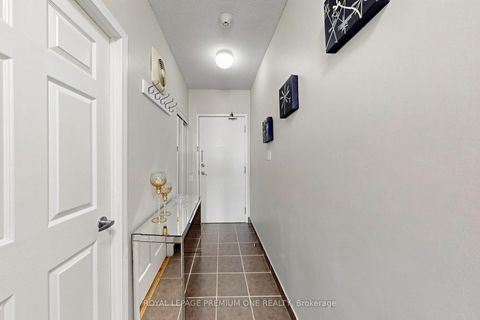 Photo 15 at 913 - 1600 Keele Street, Eglinton West, Toronto