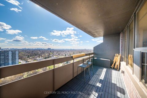 Photo 11 at PH 12 - 11 Wincott Drive, The Westway, Toronto