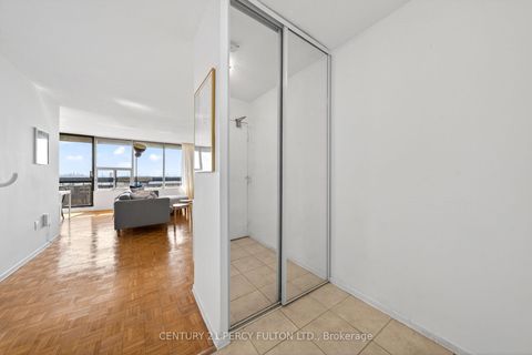 Photo 17 at PH 12 - 11 Wincott Drive, The Westway, Toronto
