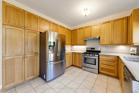 Photo 12 at 352 Coachwhip Trail, Woodland Hill, Newmarket