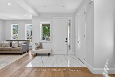 Photo 5 at 176 Aldercrest Road, Alderwood, Toronto