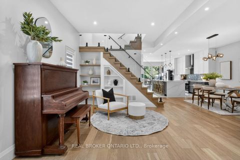 Photo 6 at 176 Aldercrest Road, Alderwood, Toronto