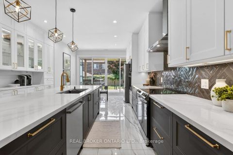 Photo 9 at 176 Aldercrest Road, Alderwood, Toronto