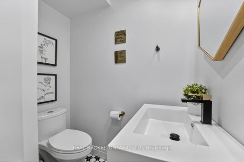 Photo 14 at 176 Aldercrest Road, Alderwood, Toronto