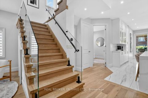 Photo 16 at 176 Aldercrest Road, Alderwood, Toronto