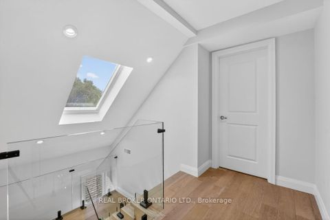 Photo 31 at 176 Aldercrest Road, Alderwood, Toronto