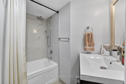 Photo 37 at 176 Aldercrest Road, Alderwood, Toronto