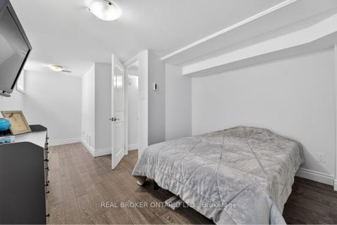 Photo 39 at 176 Aldercrest Road, Alderwood, Toronto