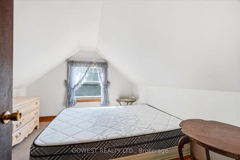 Photo 34 at 60 Warren Crescent, Lambton Baby Point, Toronto