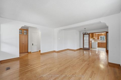 Photo 8 at 149 Burndale Avenue, Westgate, Toronto