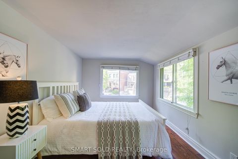 Photo 13 at 29 Highbourne Road, St. Clair, Toronto