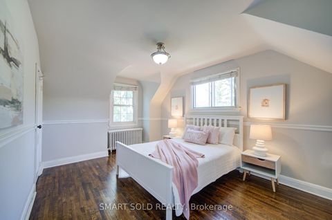 Photo 17 at 29 Highbourne Road, St. Clair, Toronto
