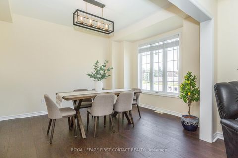 Photo 15 at 1 Griffin Gate, Shore, Barrie