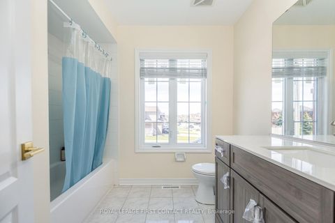 Photo 29 at 1 Griffin Gate, Shore, Barrie
