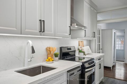 Photo 21 at 132 Hanson Street, Woodbine Corridor, Toronto