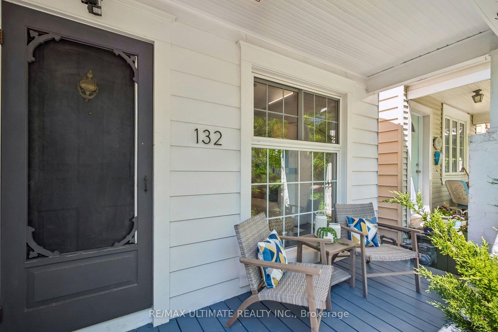 132 Hanson Street, Woodbine Corridor, Toronto 