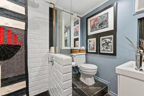 Photo 14 at 40 Claremont Street, Bellwoods, Toronto