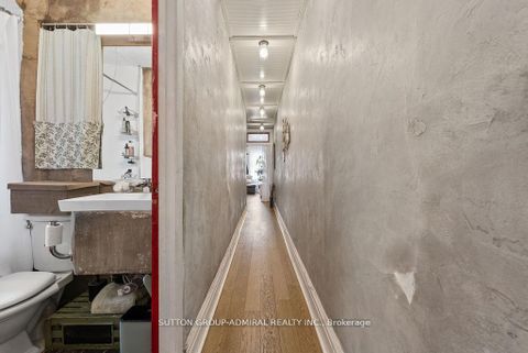 Photo 21 at 40 Claremont Street, Bellwoods, Toronto