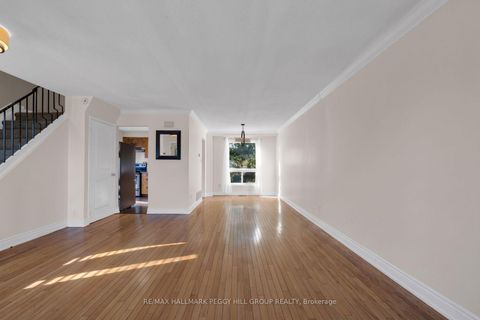 Photo 2 at 242 Browning Trail, Letitia Heights, Barrie