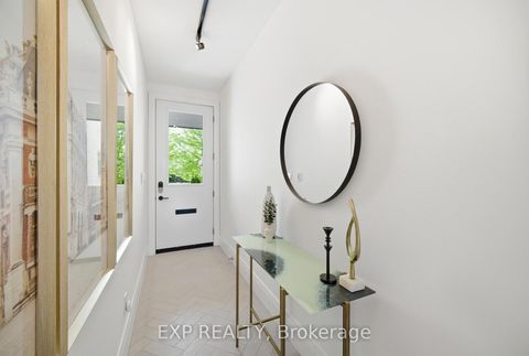 Photo 2 at B - 188 Lippincott Street, University, Toronto
