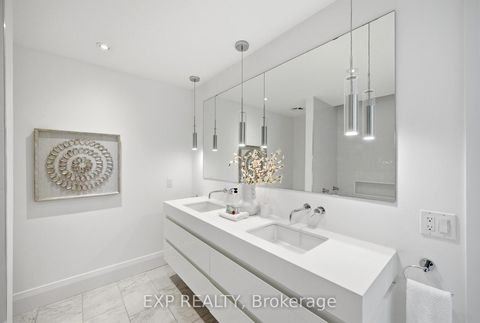 Photo 19 at B - 188 Lippincott Street, University, Toronto