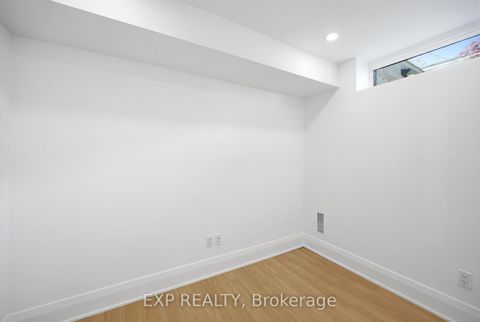 Photo 27 at B - 188 Lippincott Street, University, Toronto